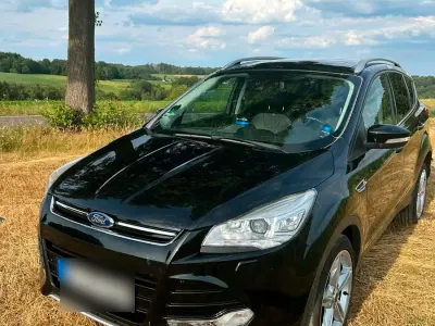 Gebraucht Ford Kuga 163 PS (119 kW) 2013 Schwarz SUV