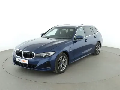 Gebraucht BMW 320e 204 PS (150 kW) 2022 Blau Kombi