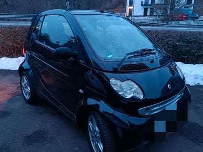 Schwarz Gebraucht 2003 Smart ForTwo Cabrio Cabrio | 1.750 € (Fairer Preis)