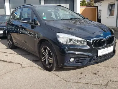 Gebraucht BMW 220 Active Tourer Sport Line 190 PS (139 kW) 2017 Schwarz Van / Kleinbus