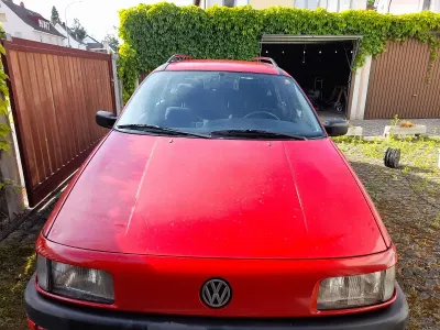 Gebraucht VW Passat 116 PS (85 kW) 1993 Rot Kombi
