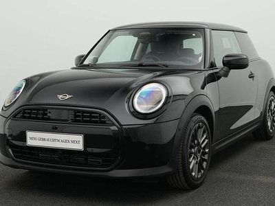 Schwarz Gebraucht 2024 Mini Cooper Classic Kleinwagen | 28.765 € (Fairer Preis)