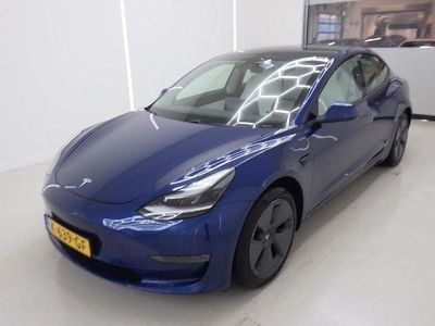 Second-hand Tesla Model 3 Long Range AWD 258 kW (351 CP) 2020 Albastru Berlinǎ