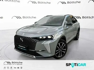Gebraucht DS Automobiles DS7 Crossback Opera 131 PS (96 kW) 2024 Grau SUV
