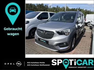 Gebraucht Opel Combo Life XL Innovation 131 PS (96 kW) 2020 Quarz silber metallic Van / Kleinbus
