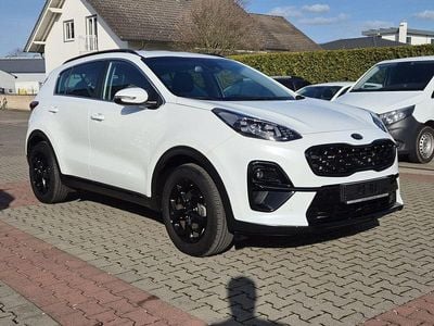 Gebraucht Kia Sportage 136 PS (100 kW) 2021 Deluxe white SUV