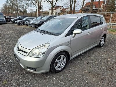 Gebraucht Toyota Corolla Verso Executive 177 PS (130 kW) 2006 Silber Van / Kleinbus