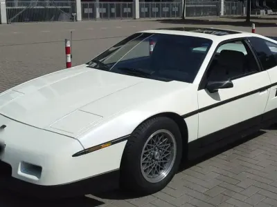 Gebraucht Pontiac Fiero 143 PS (105 kW) 1987 Weiß Coupé