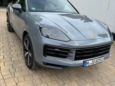 Brugt Porsche Cayenne 470 HK (345 kW) 2023 Grå SUV
