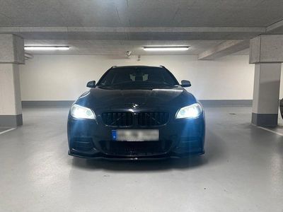 Schwarz Gebraucht 2012 BMW 550 Kombi | 15.500 €