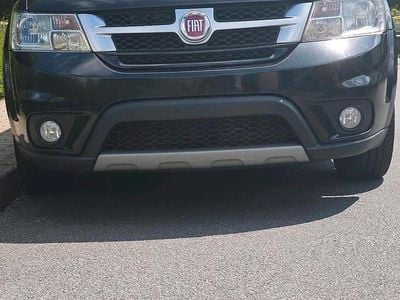 Schwarz Gebraucht 2014 Fiat Freemont SUV | 7.500 € (Etwas zu teuer)