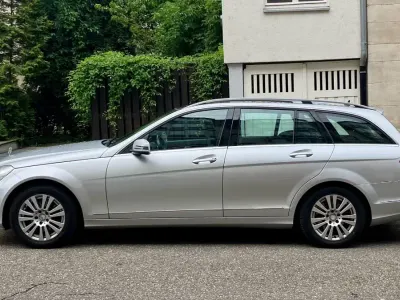 Gebraucht Mercedes C250 Elegance 204 PS (150 kW) 2012 Silber Limousine