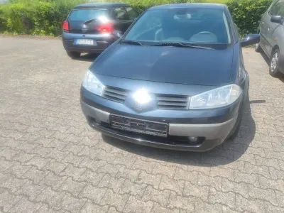Gebraucht Renault Mégane Cabriolet Dynamique 135 PS (99 kW) 2005 Grau Cabrio