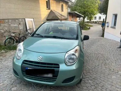 Usata Suzuki Alto 68 CV (50 kW) 2010 Verde Utilitaria
