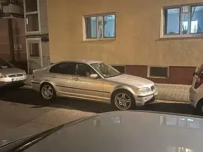 Używany BMW 320 Basis 170 KM (125 kW) 2002 Szary Sedan/Limuzyna