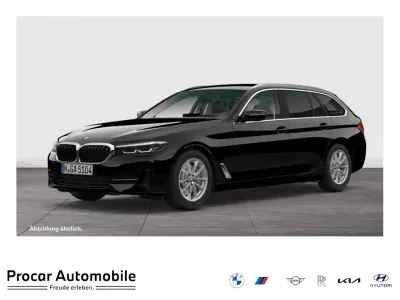 Gebraucht BMW 520 Sport Line 190 PS (139 kW) 2023 Schwarz Limousine