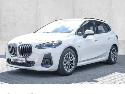 Gebraucht BMW 220 M Sport 184 PS (135 kW) 2024 Weiß Kombi