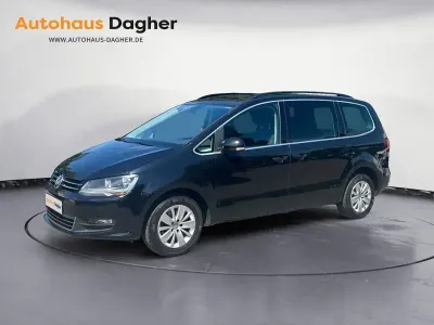 Gebraucht VW Sharan Comfortline 150 PS (110 kW) 2017 Grau Van / Kleinbus