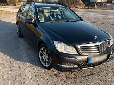 Gebraucht Mercedes 200 136 PS (100 kW) 2012 Schwarz Kombi