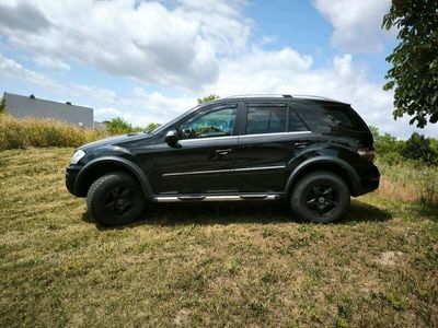 Mercedes ML320
