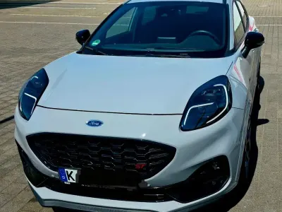 Gebraucht Ford Puma Sport 200 PS (147 kW) 2023 Grau SUV
