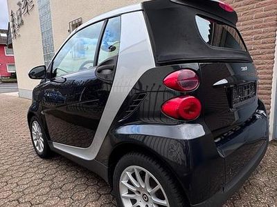 Schwarz Gebraucht 2008 Smart ForTwo Cabrio Cabrio | 3.500 € (Fairer Preis)