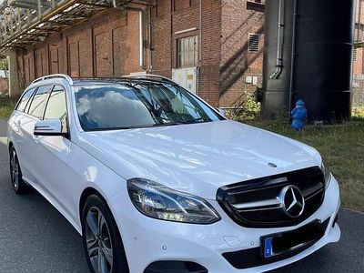 Mercedes E200