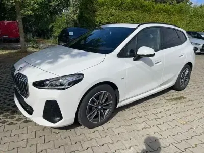 Gebraucht BMW 218 Luxury Line 136 PS (100 kW) 2025 Weiß Coupé