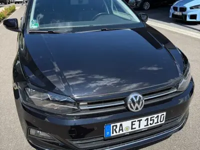Gebraucht VW Polo Highline 116 PS (85 kW) 2018 Schwarz Kleinwagen