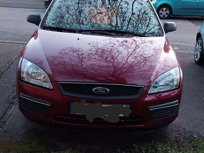 Gebraucht Ford Focus Trend 116 PS (85 kW) 2005 Kombi