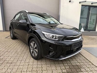 Gebraucht Kia Stonic Vision 99 PS (72 kW) 2022 Schwarz SUV