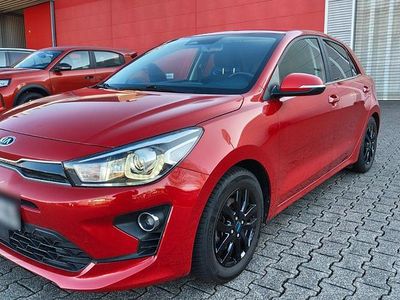 Gebraucht Kia Rio Spirit 120 PS (88 kW) 2021 Rot Limousine