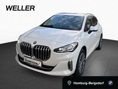Weiß Gebraucht 2024 BMW 218 Active Tourer Luxury Line Van / Kleinbus | 28.540 € (Fairer Preis)