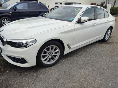 Gebraucht BMW 520 M Sport 190 PS (139 kW) 2020 Weiß Limousine