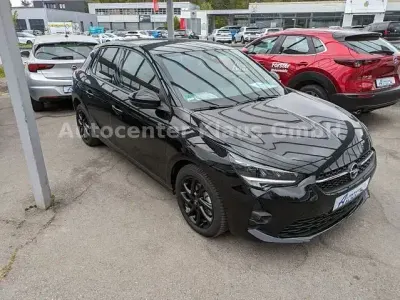 Gebraucht Opel Corsa GS Line 101 PS (74 kW) 2022 Diamant schwarz/karbon schwarz (metallic) Kleinwagen