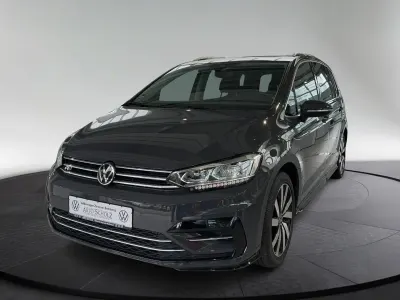 Gebraucht VW Touran Highline 150 PS (110 kW) 2022 Grau Van / Kleinbus