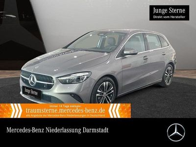 Gebraucht Mercedes B200 Advanced 163 PS (119 kW) 2025 Grau Van / Kleinbus