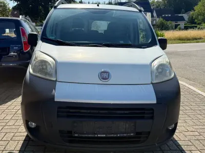 Gebraucht Fiat Fiorino 75 PS (55 kW) 2010 Weiß Van / Kleinbus