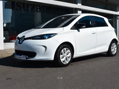 Gebraucht Renault Zoe Life 42 kW (58 PS) 2015 Weiß Kleinwagen