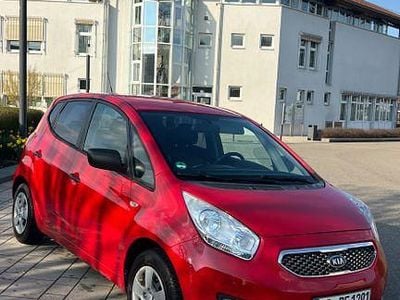 Gebraucht Kia Venga Vision 90 PS (66 kW) 2010 Rot Kleinwagen