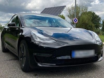 Second-hand Tesla Model 3 Long Range AWD 350 kW (476 CP) 2020 Negru Berlinǎ