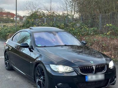BMW 325