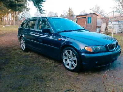 Gebraucht BMW 320 170 PS (125 kW) 2003 Blau Kombi