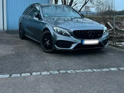 Gebraucht Mercedes C220 AMG 170 PS (125 kW) 2018 Grau Kombi