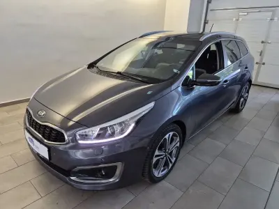 Gebraucht Kia Ceed Sportswagon 136 PS (100 kW) 2015 Dark gun metal Kombi