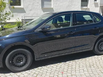 Käytetty VW Polo Edition 95 HP (69 kW) 2020 Musta Viistoperä