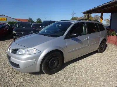 Gebraucht Renault Mégane II Avantage 111 PS (81 kW) 2007 Grau Limousine