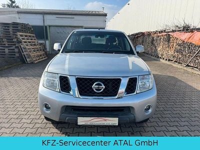Gebraucht Nissan Navara 190 PS (139 kW) 2015 Silber Abholung