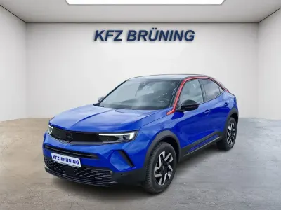 Gebraucht Opel Mokka 136 PS (100 kW) 2023 Voltaik blau metallic / da (metallic) SUV