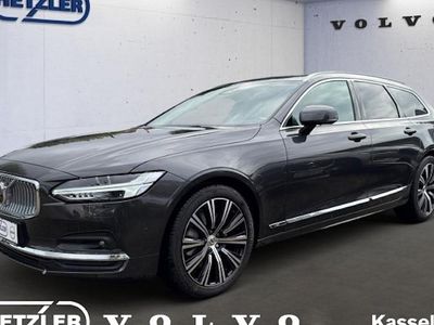 Gebraucht Volvo V90 Ultimate 197 PS (144 kW) 2024 Platinum grey metallic Kombi